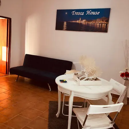 Tresca House * Бари