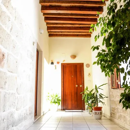 Tresca House * Бари